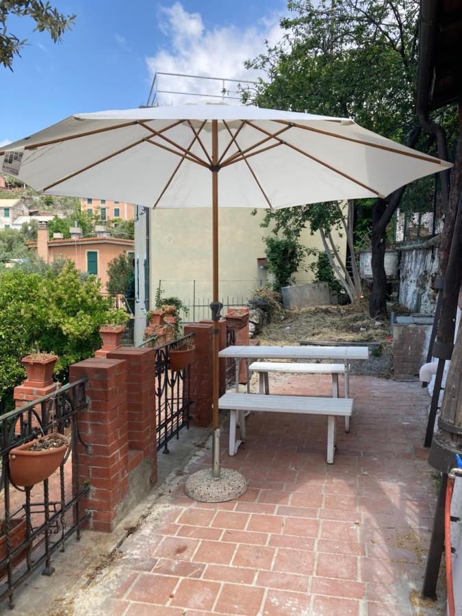 Villino "Il Rustichetto" Villa Genova Exterior foto
