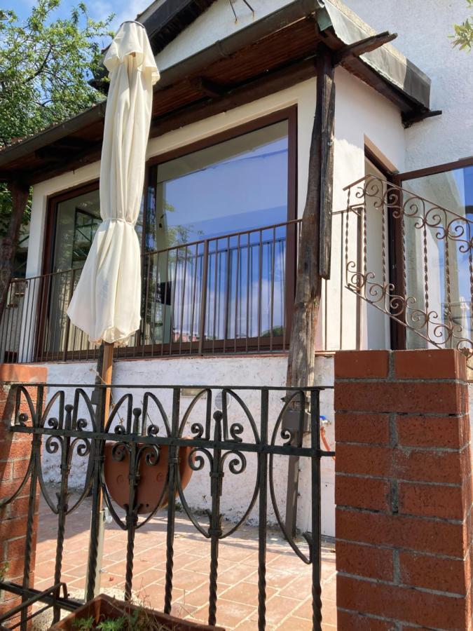 Villino "Il Rustichetto" Villa Genova Exterior foto